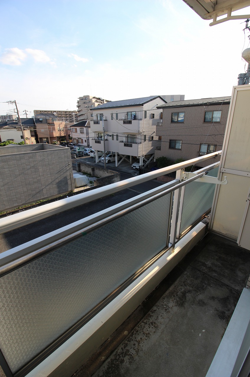 バルコニー　別の部屋の写真です