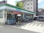 コンビニ　ファミリーマートMYS万代東二丁目店（コンビニ）まで107m