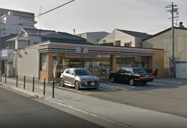 コンビニ　セブンイレブン東住吉中野4丁目店（コンビニ）まで690m