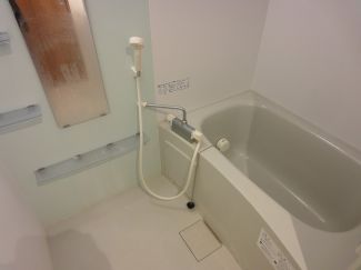 バス・シャワールーム　別部屋参考写真