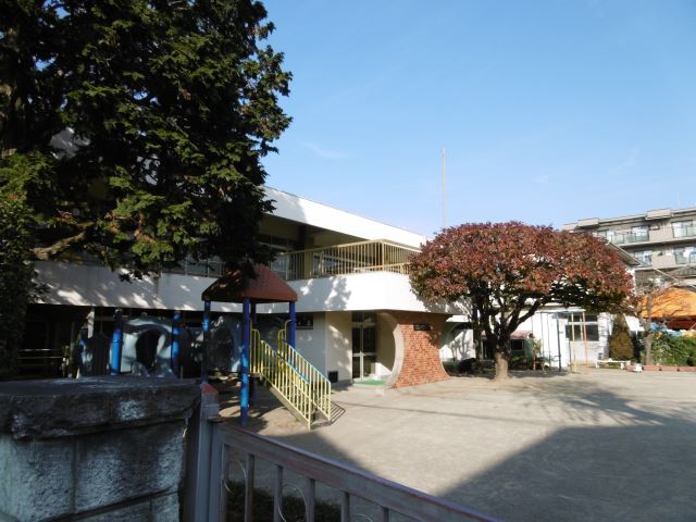 幼稚園・保育園　つるま幼稚園（幼稚園・保育園）まで240m