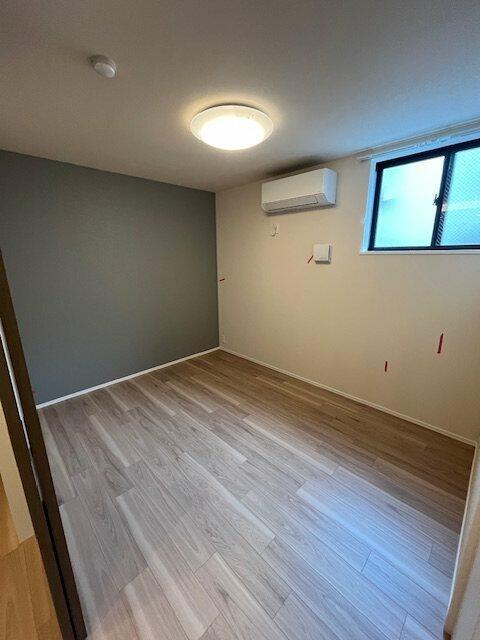 その他部屋・スペース　開放的な寝室です
