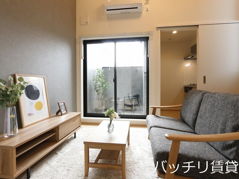 眺望　※実際には家具はありません。現況優先