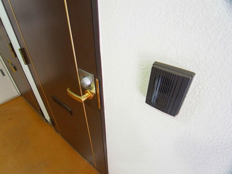 セキュリティ　同一物件別部屋写真