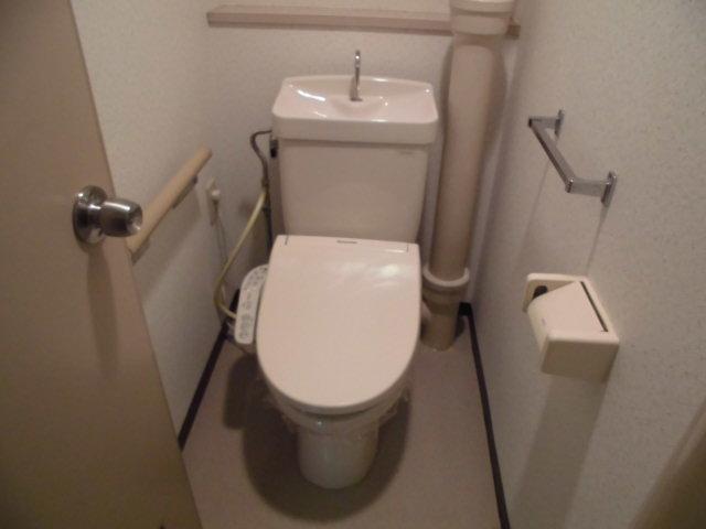 トイレ　スイートプラザ白壁
