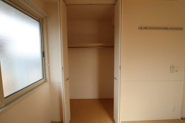 収納　２０５　クローゼット