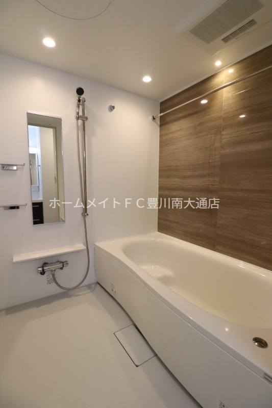 バス・シャワールーム　同型完成モデル