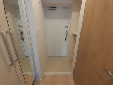 玄関　別号室参考写真です。