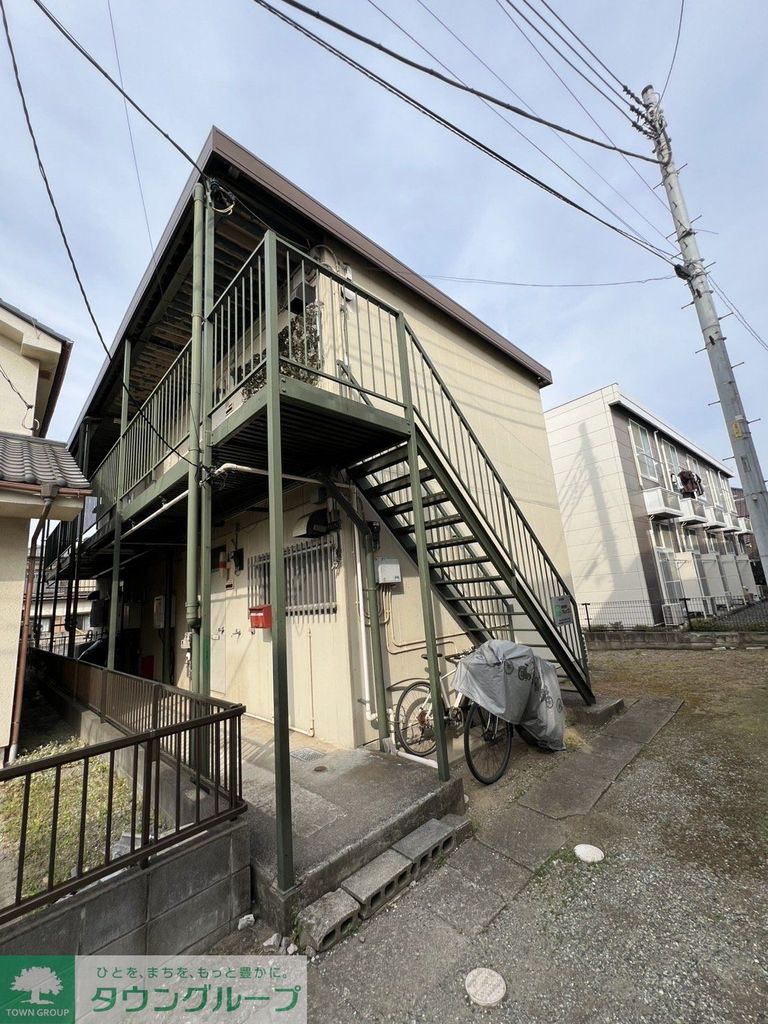 建物外観　エントランス