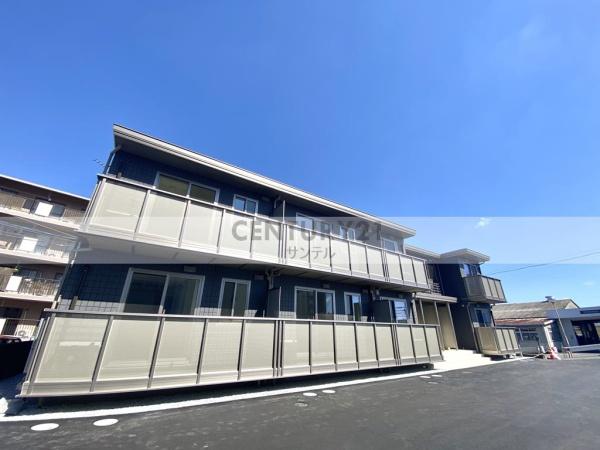 建物外観　建築中