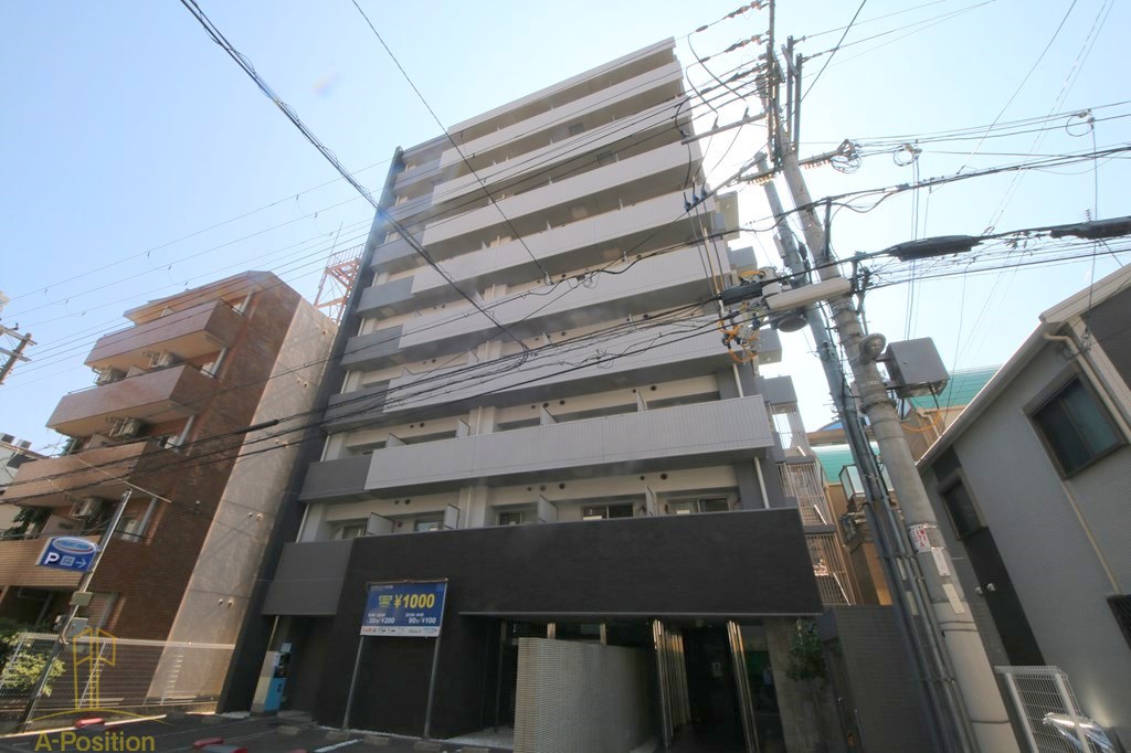 建物外観　ジュネーゼロイヤルレジデンス梅田東