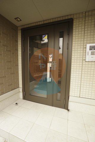 セキュリティ　オートロック付です