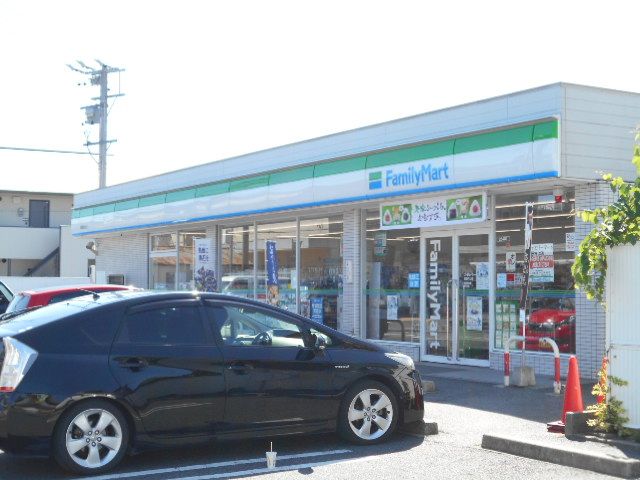 コンビニ　ファミリーマート豊田井上店（コンビニ）まで1024m