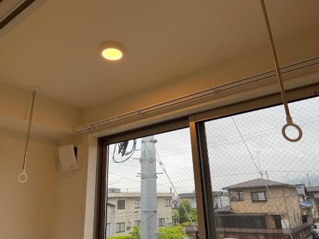 その他設備　室内物干し（イメージ）