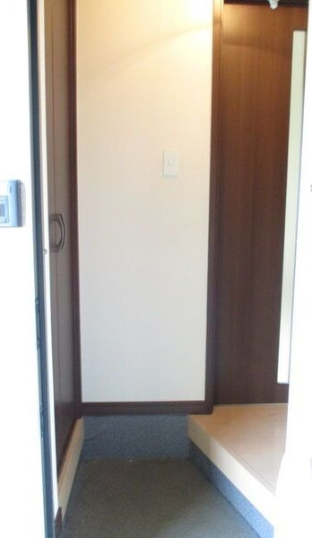 玄関　広々とした玄関です！