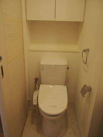 トイレ　別部屋参考写真