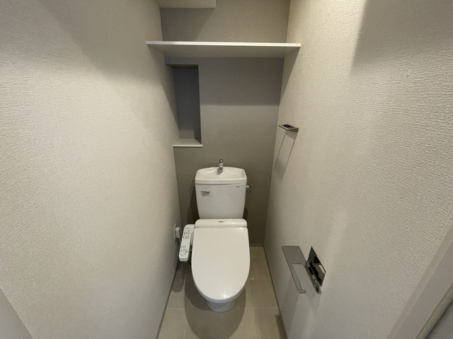トイレ　※同一マンションのイメージ写真※