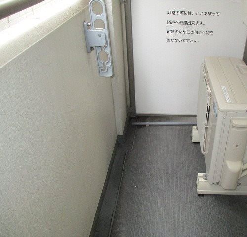 バルコニー　バルコニー