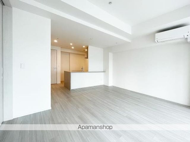 Brillia Tower 堂島の居間写真