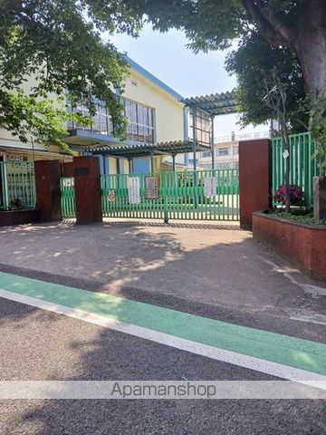 小学校　世田谷区立砧小学校（小学校）まで1500m