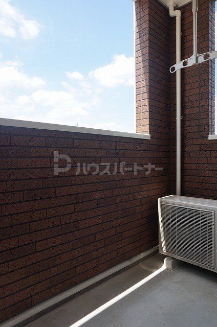 バルコニー　共有部分