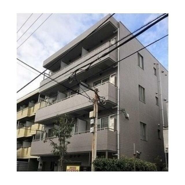 建物外観　鉄筋コンクリート造のがっちりとした建物。