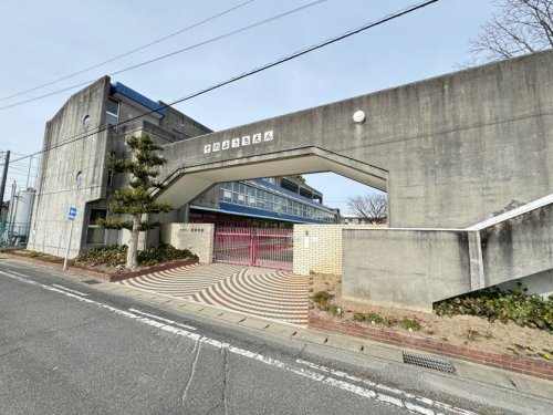 幼稚園・保育園　曽野幼稚園（幼稚園・保育園）まで674m