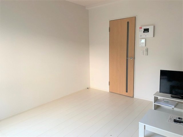 居室・リビング　1階タイプのお部屋です。