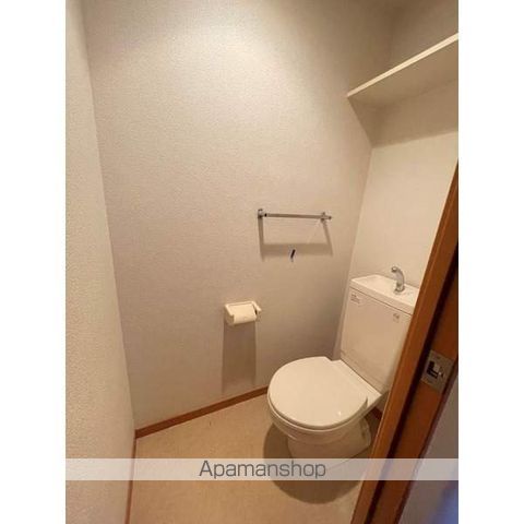 地下鉄七隈線 渡辺通駅 徒歩4分 10階建 築23年のトイレ写真