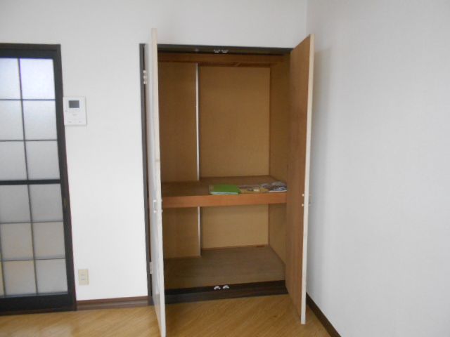 クレスト東海の内装写真