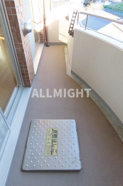 バルコニー　別部屋参考 ★お部屋探しはオールマイト不動産までご相談下さい