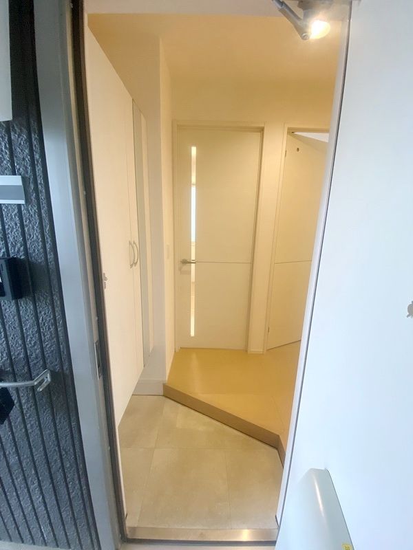 玄関　収納