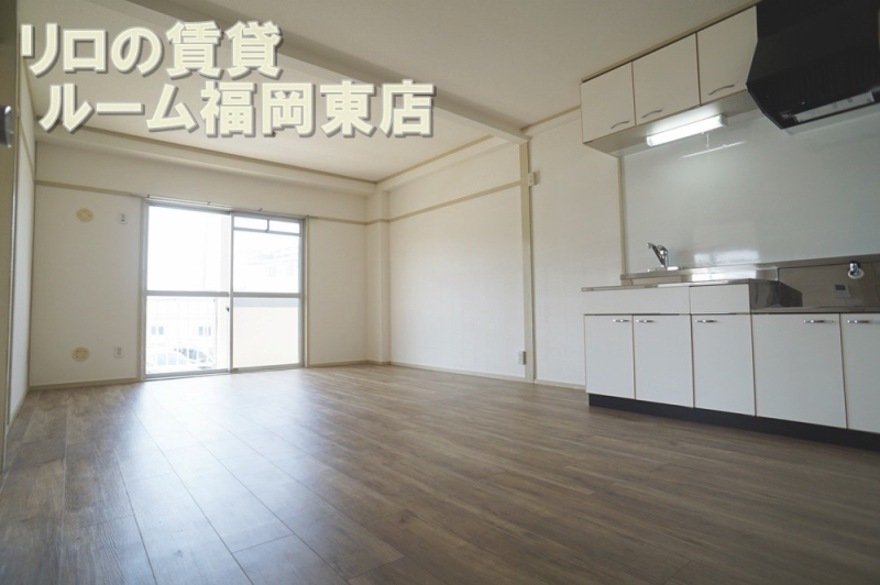 大新ビルの居間写真