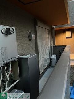 バルコニー　駐車場