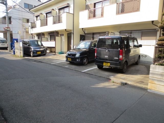 駐車場　★駐車場★
