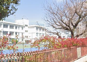 小学校　豊島区立千早小学校（小学校）まで760m