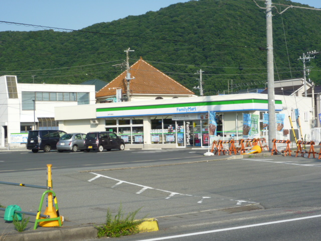 コンビニ　ファミリーマート沼津下香貫店（コンビニ）まで409m