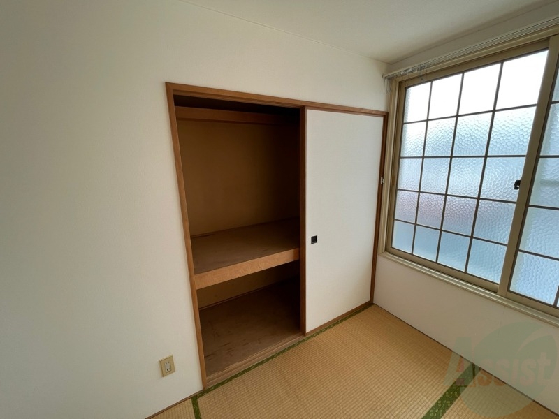 収納　寝室の収納です。部屋がすっきり片付きます。