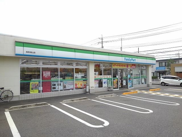 【Ｒｅｎｃｏｎｔｒｅ湖山駅前のコンビニ】