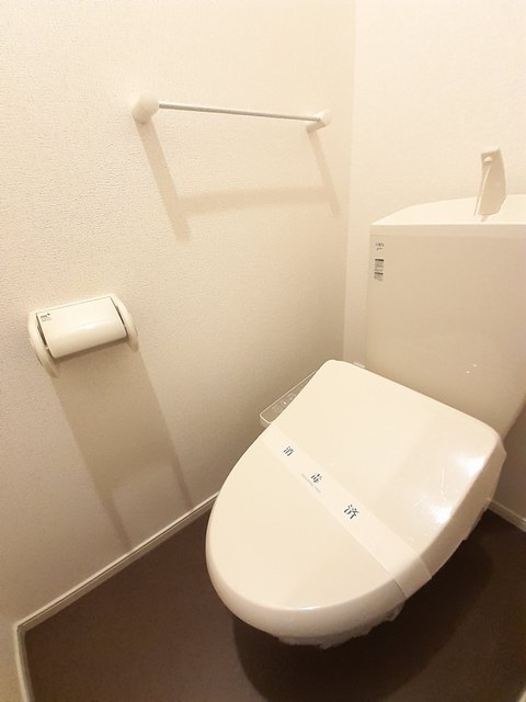 【ノーブルロジュマンのトイレ】