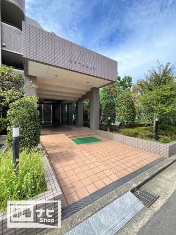 【スカール明日香のエントランス】
