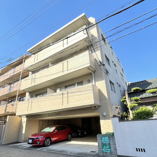 【名古屋市熱田区大宝のマンションの駐車場】