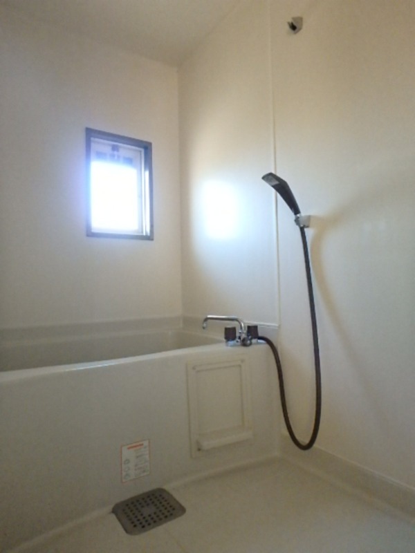 バス・シャワールーム　図面と現状に相違がある場合には現状を優先