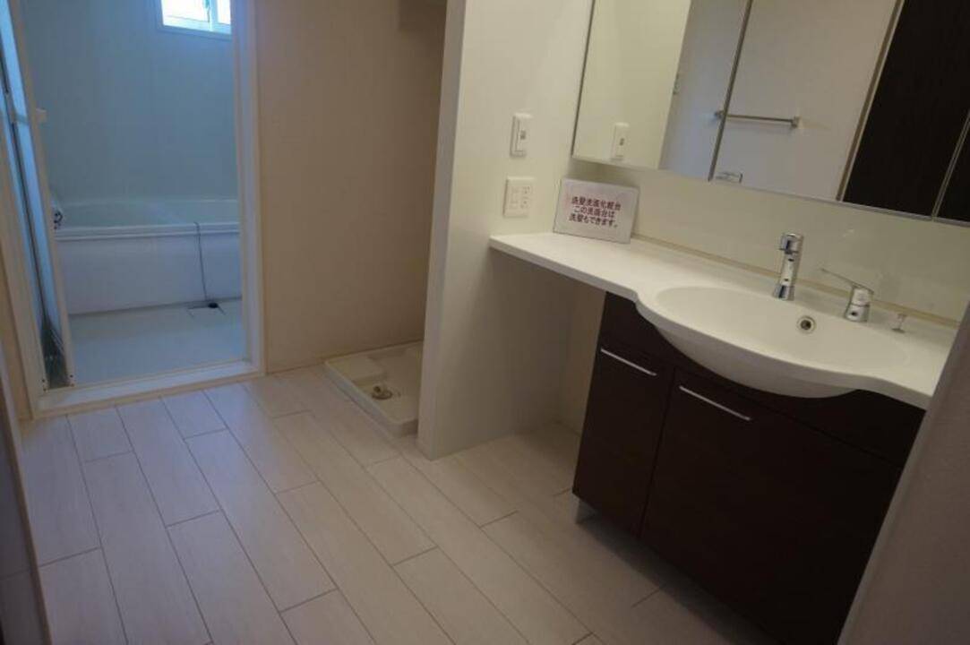 洗面設備　洗面所