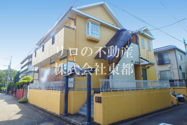 建物外観　周囲は閑静な住宅街なので騒音の心配もございません♪