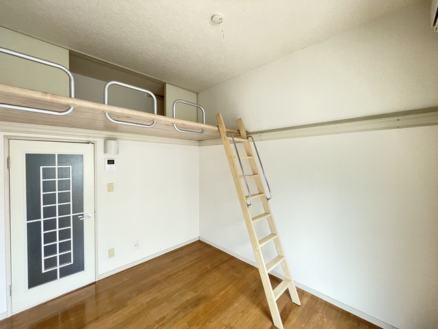 居室・リビング　白基調で爽やかな室内空間！インテリアも映えます！