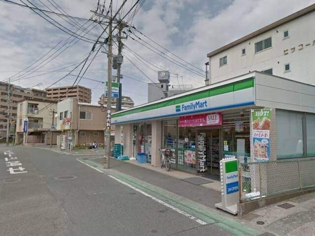 コンビニ　ファミリーマートJR和白駅前店（コンビニ）まで4583m