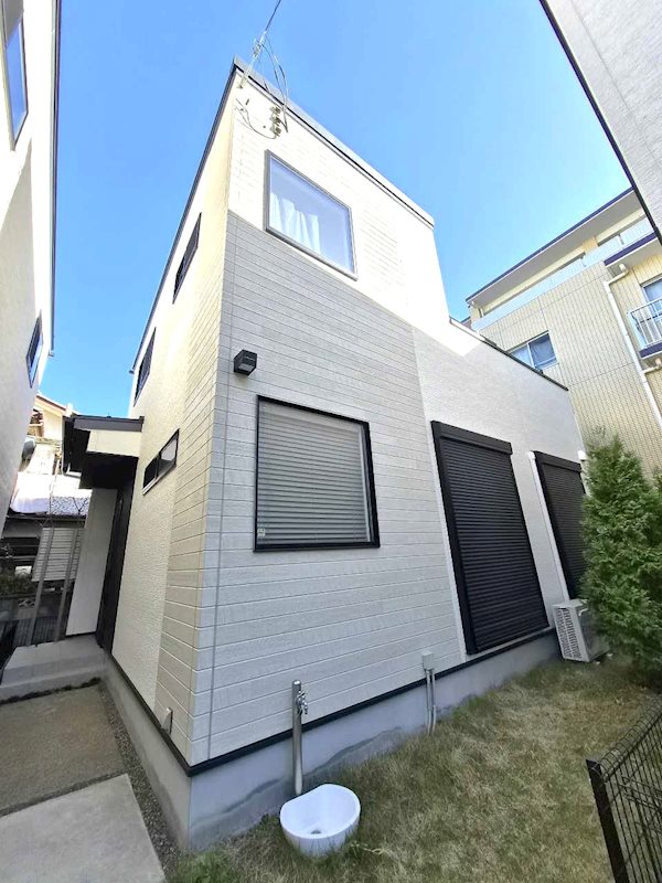 建物外観　北戸田駅徒歩１１分（８８０M）