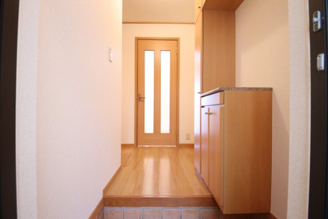 玄関　別室の参考写真です。※現況優先