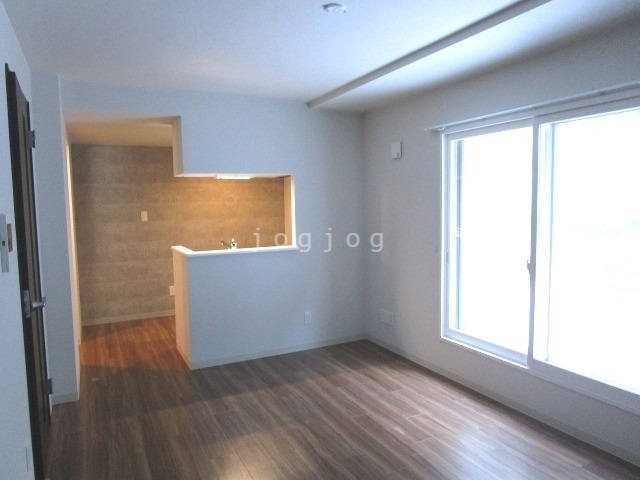 居室・リビング　同号室タイプ写真